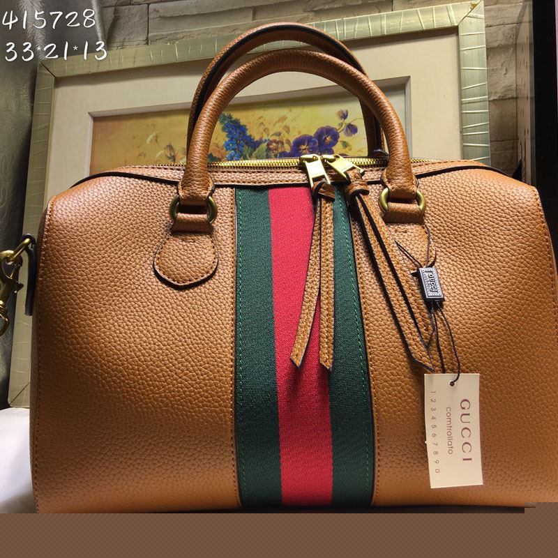 G*u*i travel bags